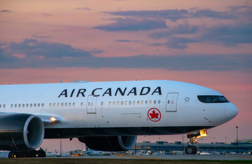 Air Canada Ends Strike After Canadian Government Intervention